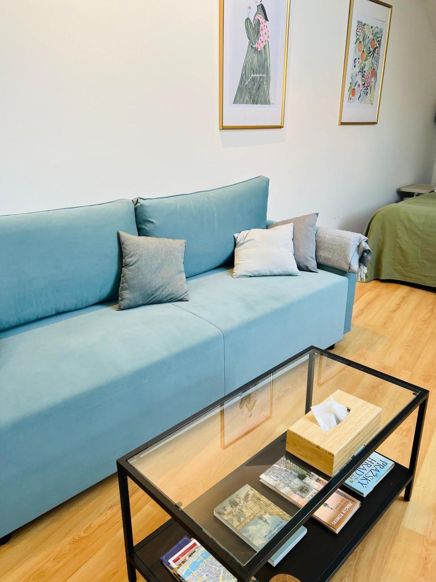 Central, Cozy & Stylish With Views Apartmán